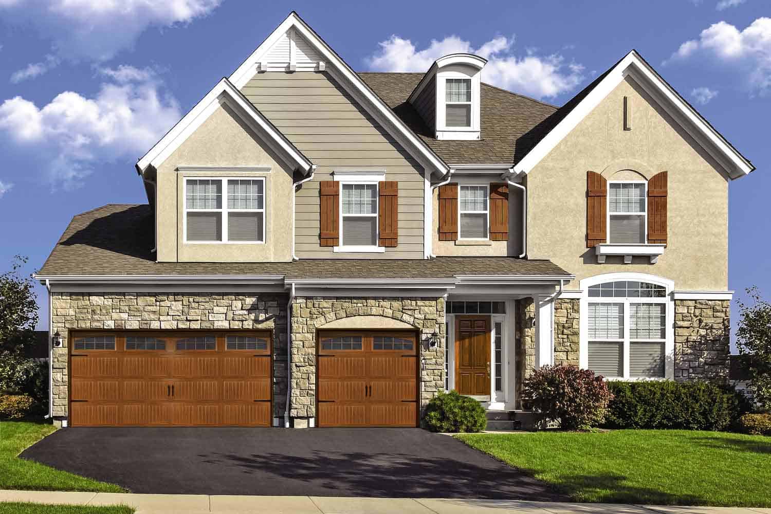 Sonoma Golden Garage Door | Fort Wayne, IN